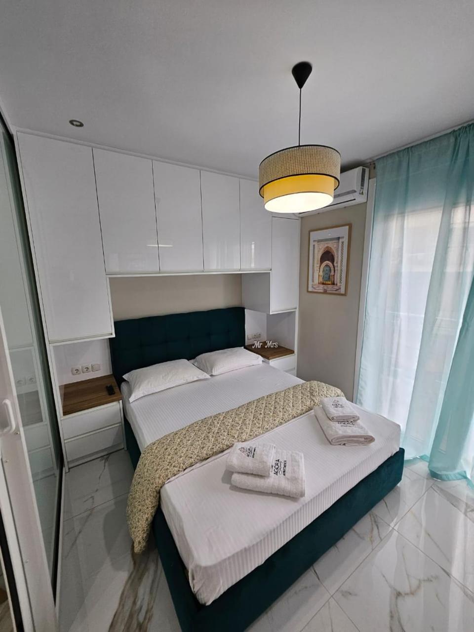Agora Luxury Apartment 7 Loutraki  Bagian luar foto